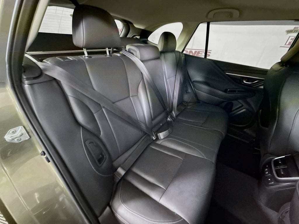 Used 2021 Subaru Outback Limited AWD/4WD image 34