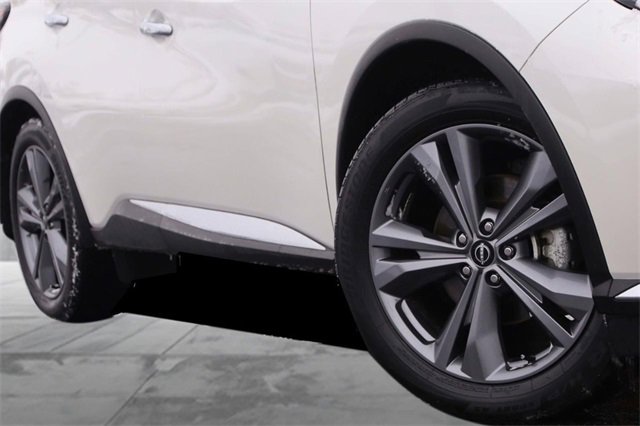 Certified 2024 Nissan Murano Platinum w/ Cargo Package image 3