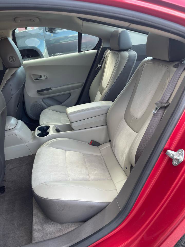Used 2013 Chevrolet Volt Premium w/ Premium Trim Package image 12