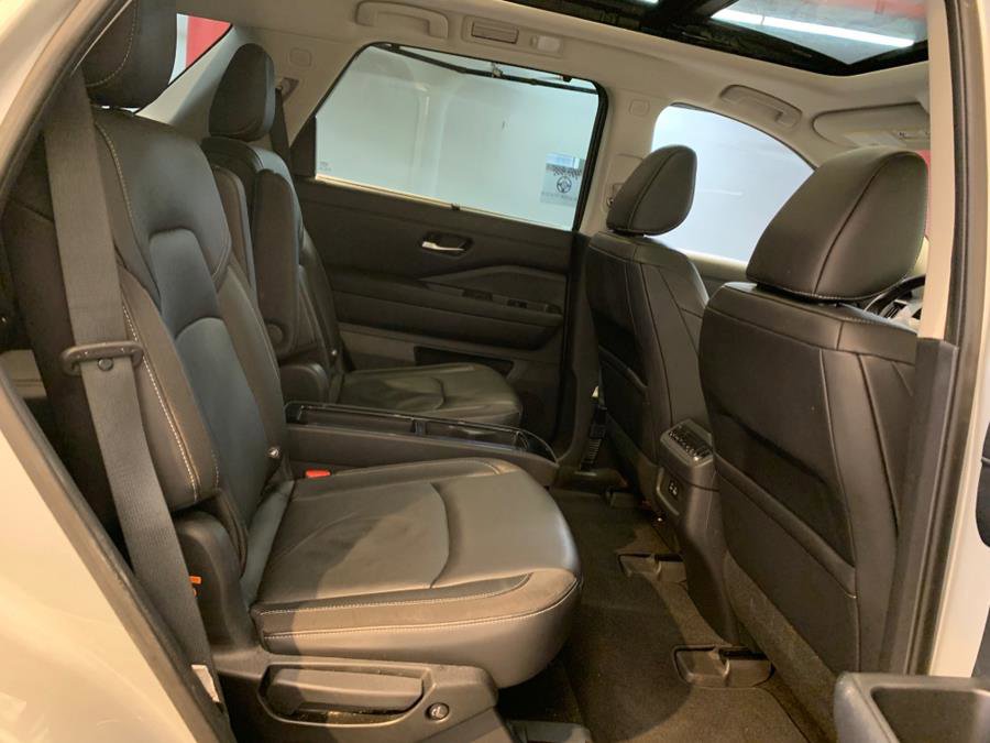 Used 2022 Nissan Pathfinder SL w/ SL Premium Package image 55
