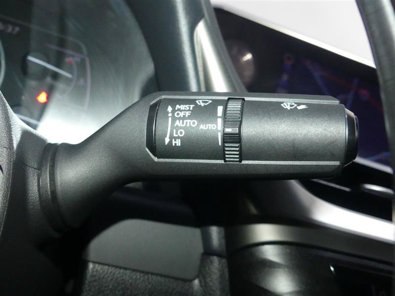 Used 2019 Lexus ES 300h w/ Accessory Package FWD image 35