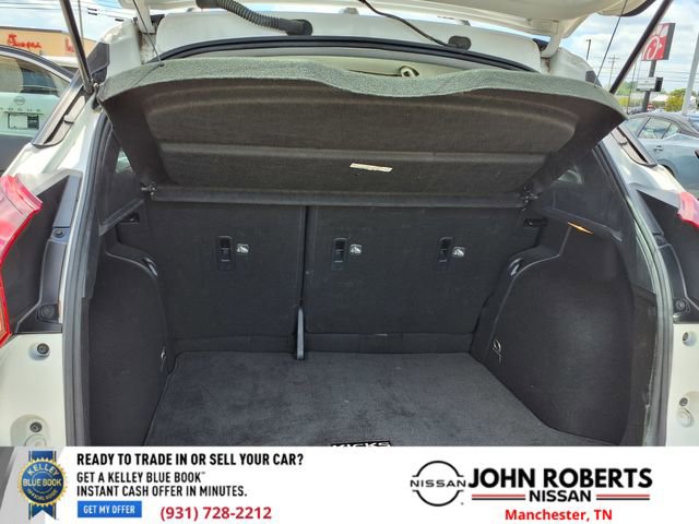 Used 2019 Nissan Kicks SR w/ SR Premium Package FWD image 26