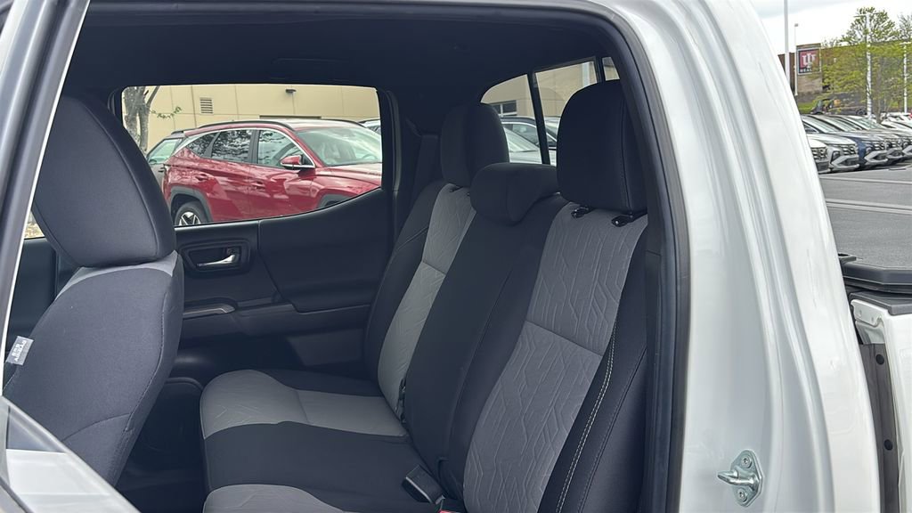 Used 2022 Toyota Tacoma TRD Sport image 27