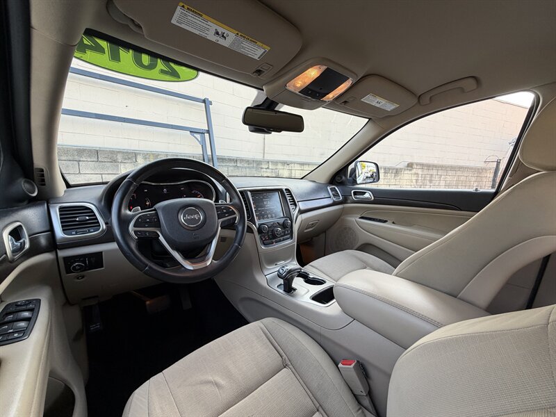 Used 2014 Jeep Grand Cherokee Laredo w/ Quick Order Package 23E RWD image 42