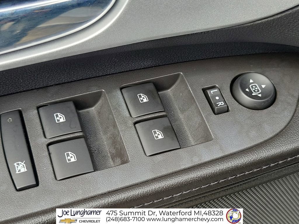 New 2026 Chevrolet Equinox EV LT FWD image 23