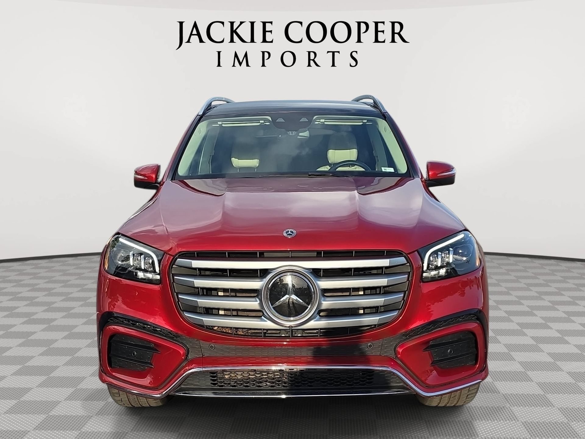 Used 2024 Mercedes-Benz GLS 580 4MATIC image 2