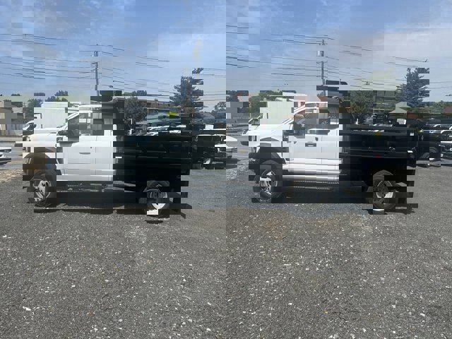 New 2025 Ford F550 4x4 SuperCab Super Duty w/ XL Chrome Package image 31