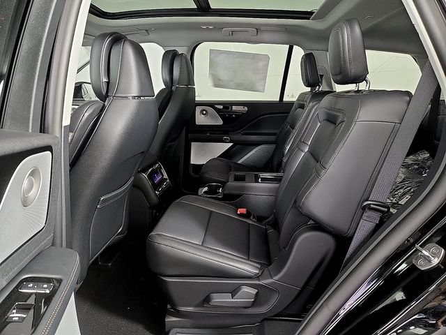 New 2026 Lincoln Aviator Reserve AWD/4WD image 10