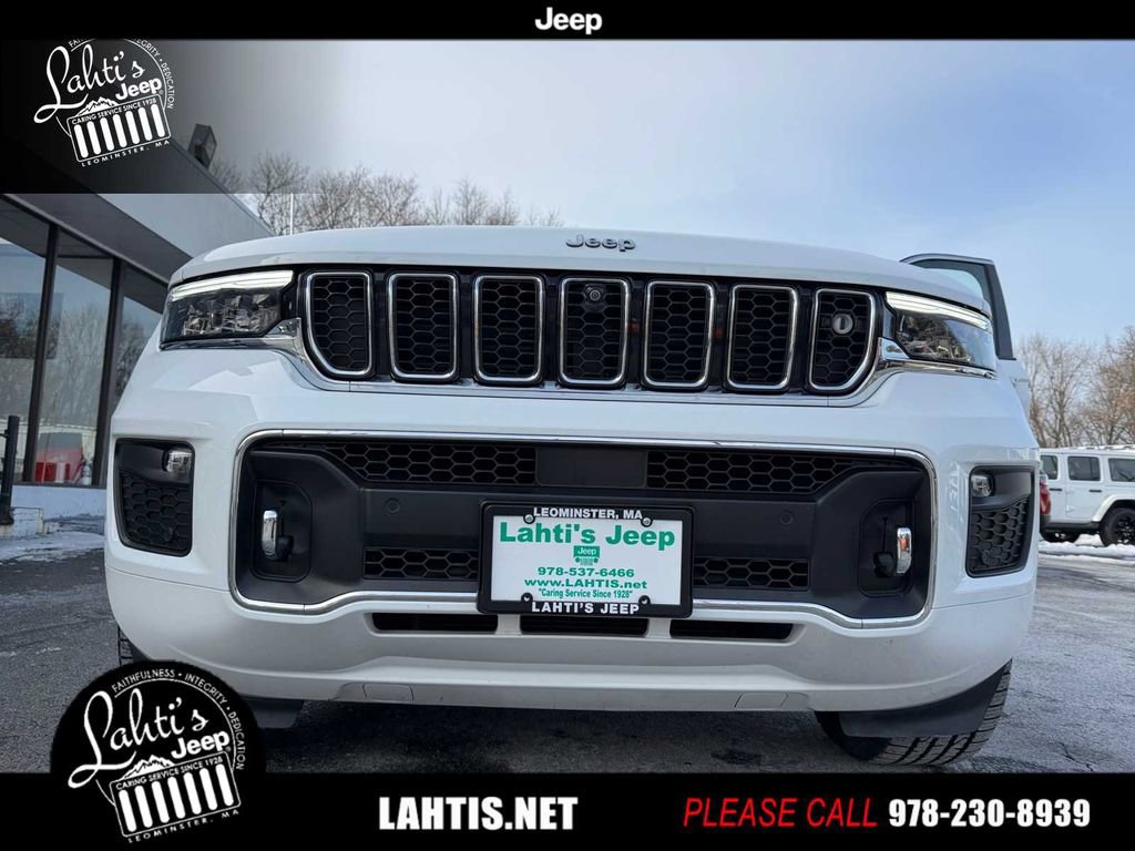 Certified 2023 Jeep Grand Cherokee Overland w/ Adv Protech Group III image 25