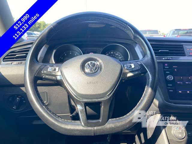 Used 2018 Volkswagen Tiguan SEL AWD/4WD image 19