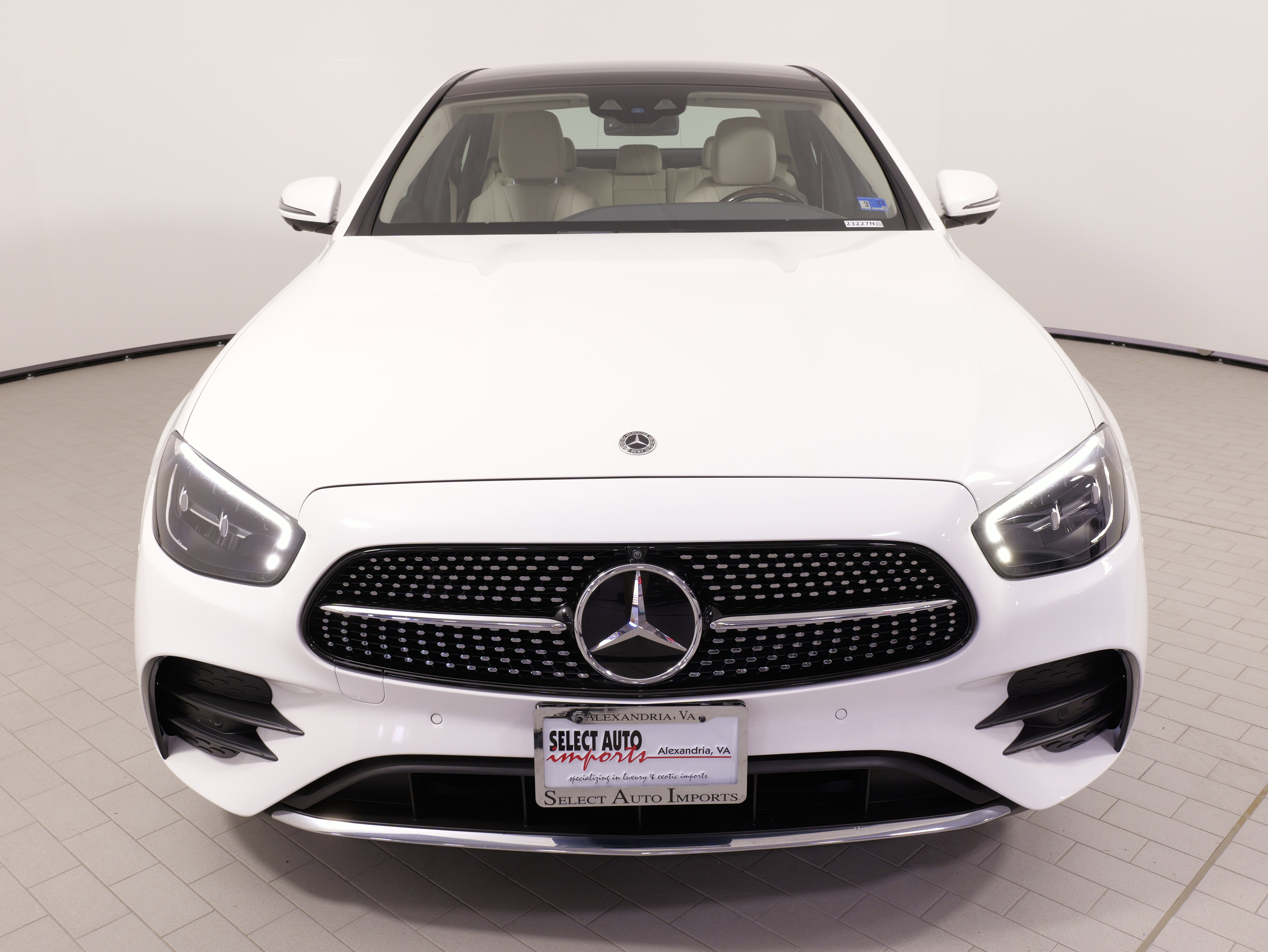 Used 2021 Mercedes-Benz E 350 4MATIC Sedan w/ Premium Package image 5