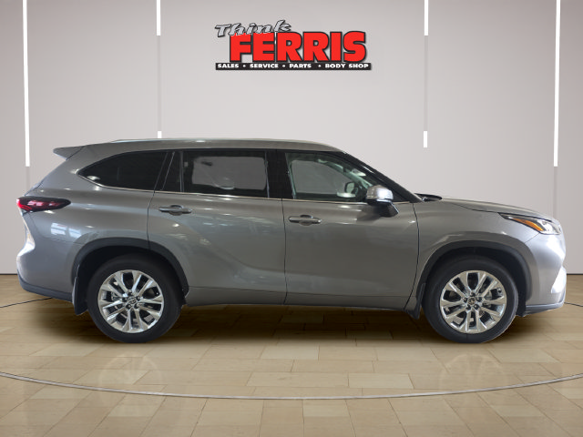 New 2026 Toyota Highlander Limited AWD/4WD image 6