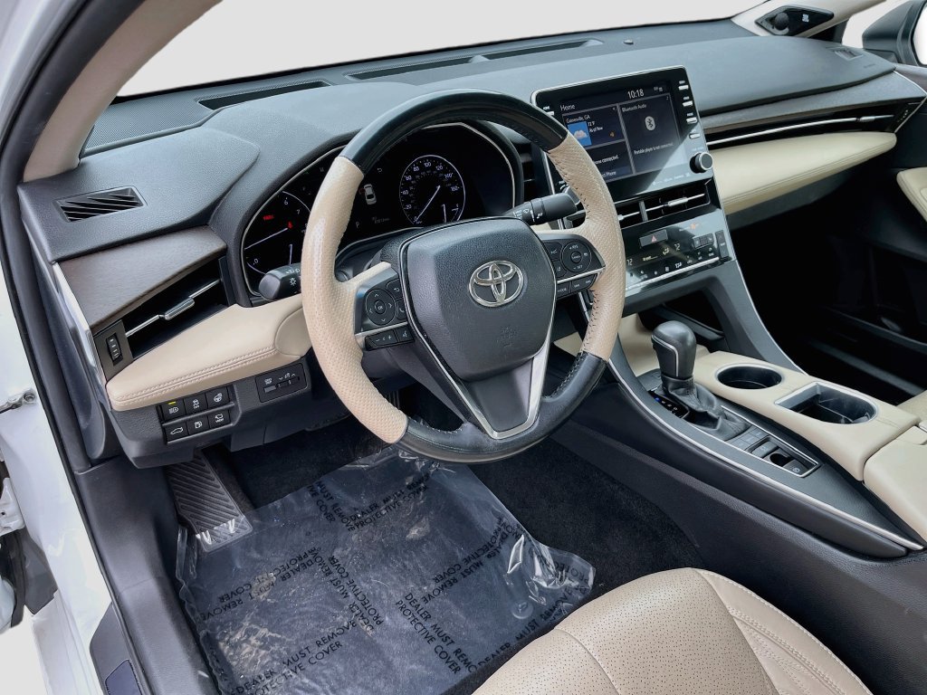 Used 2019 Toyota Avalon Limited w/ Advanced Safety Package FWD image 16