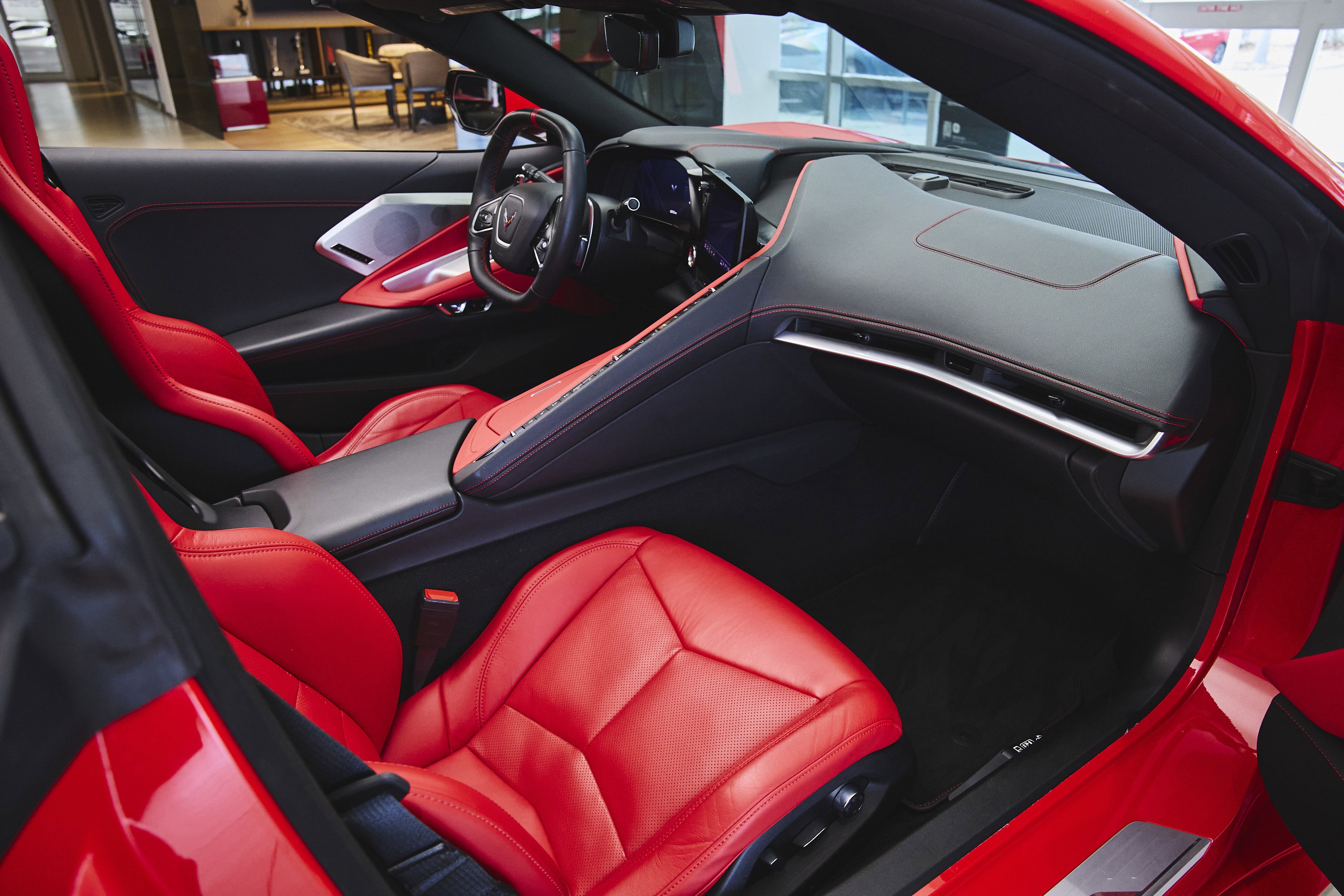 Used 2021 Chevrolet Corvette Stingray Preferred Cpe w/ 2LT image 34