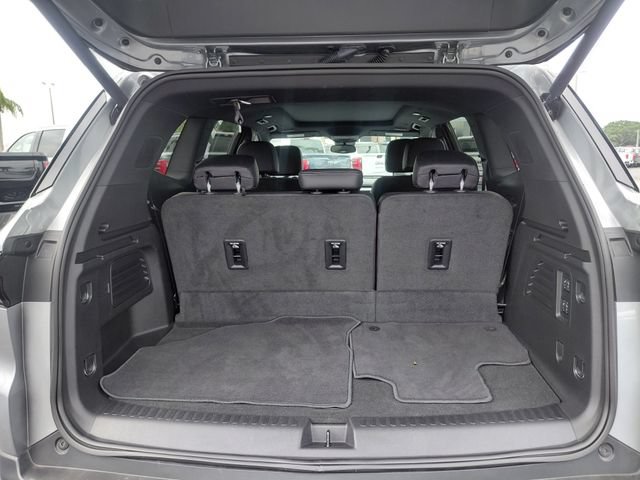 New 2025 Buick Enclave Preferred w/ Power Package AWD/4WD image 13