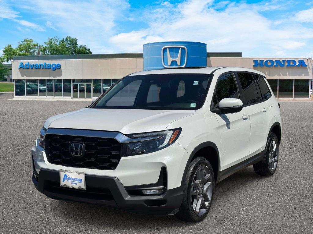 Certified 2023 Honda Passport EX-L image 2