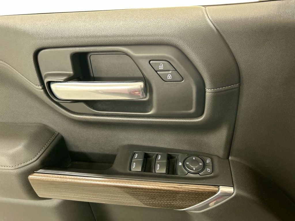 Used 2020 Chevrolet Silverado 1500 LT w/ All-Star Edition image 11