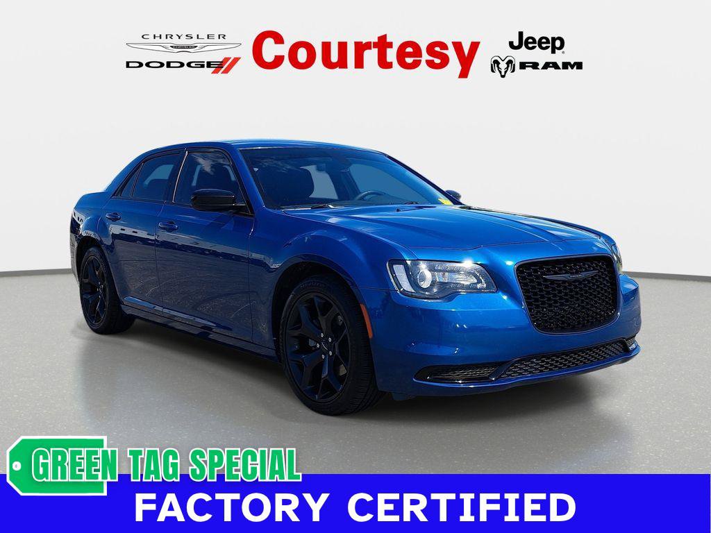 Certified 2023 Chrysler 300 Touring w/ Sport Appearance Package