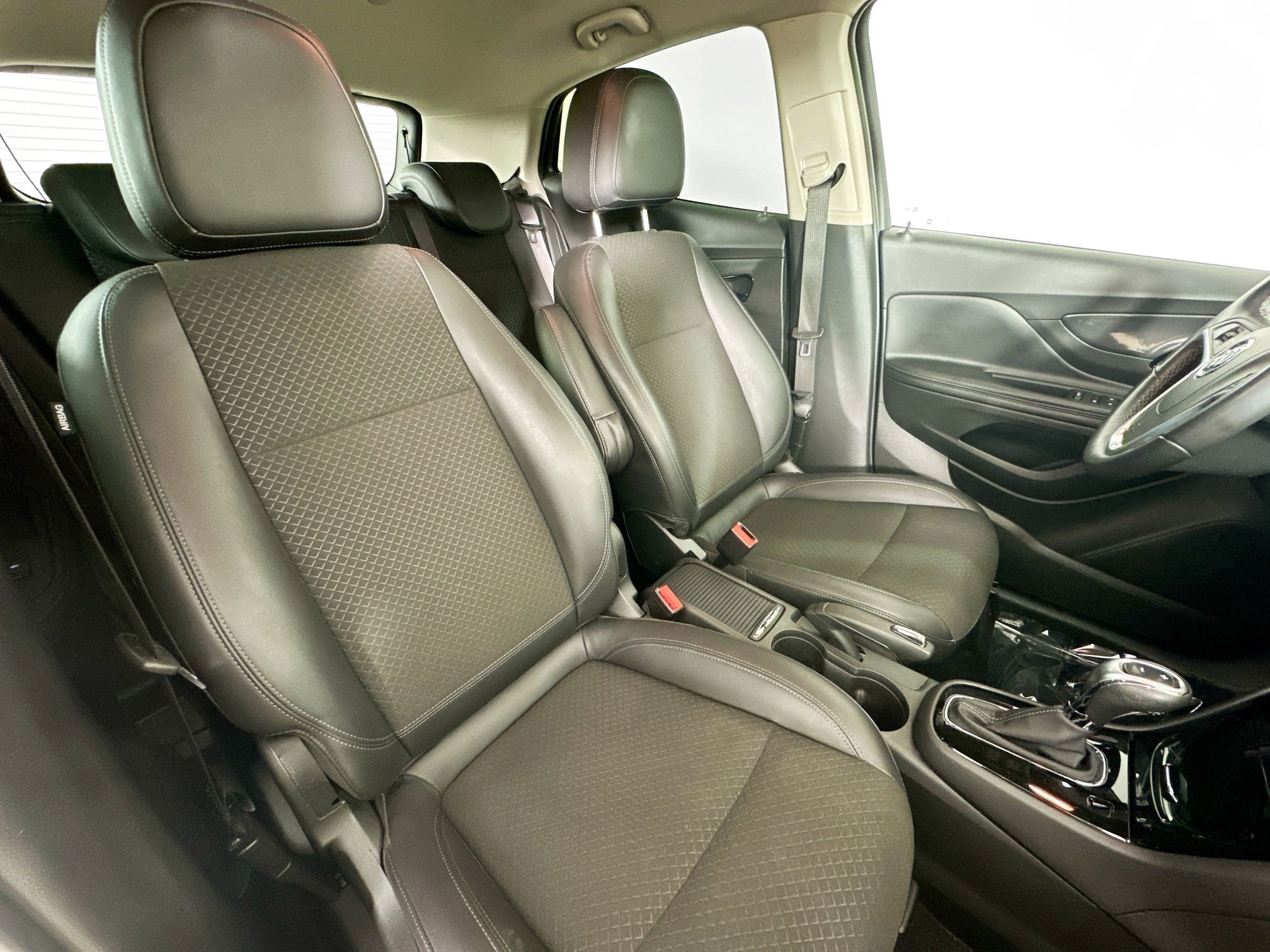 Used 2019 Buick Encore Preferred FWD image 42