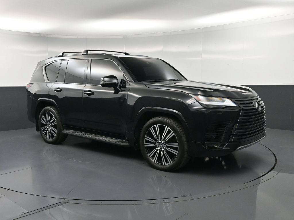 Used 2024 Lexus LX 600 4WD w/ Appearance Package image 10