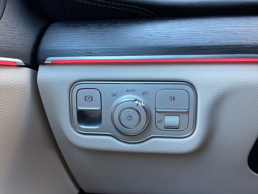 Used 2026 Mercedes-Benz GLS 580 GLS 580 4MATIC/HEAD-UP/NIGHT P image 27