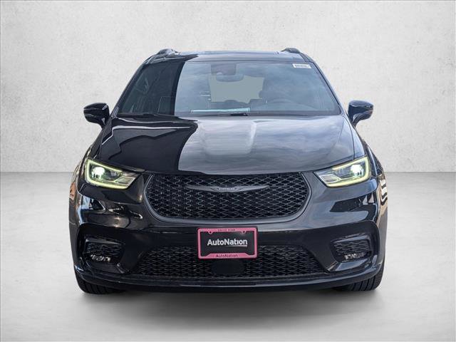 New 2026 Chrysler Pacifica Limited w/ S Appearance Package image 5