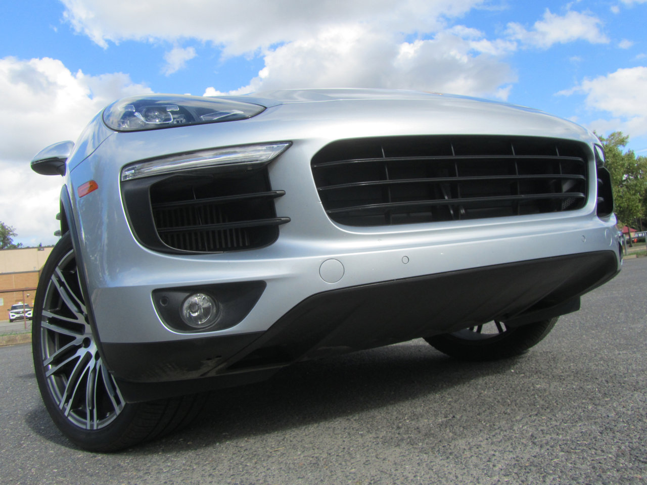 Used 2016 Porsche Cayenne S w/ Premium Plus Package image 2