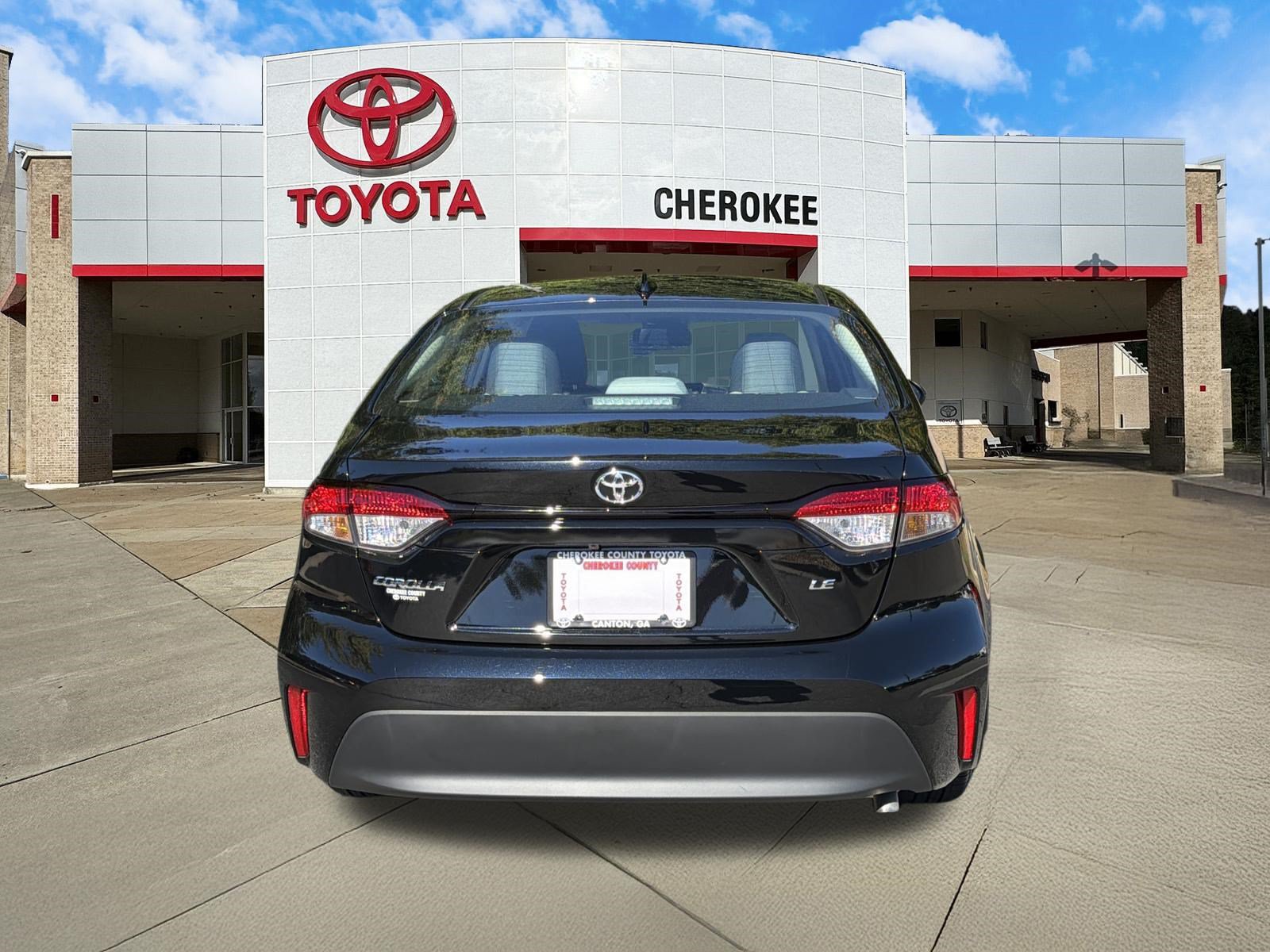 Used 2026 Toyota Corolla LE FWD image 6