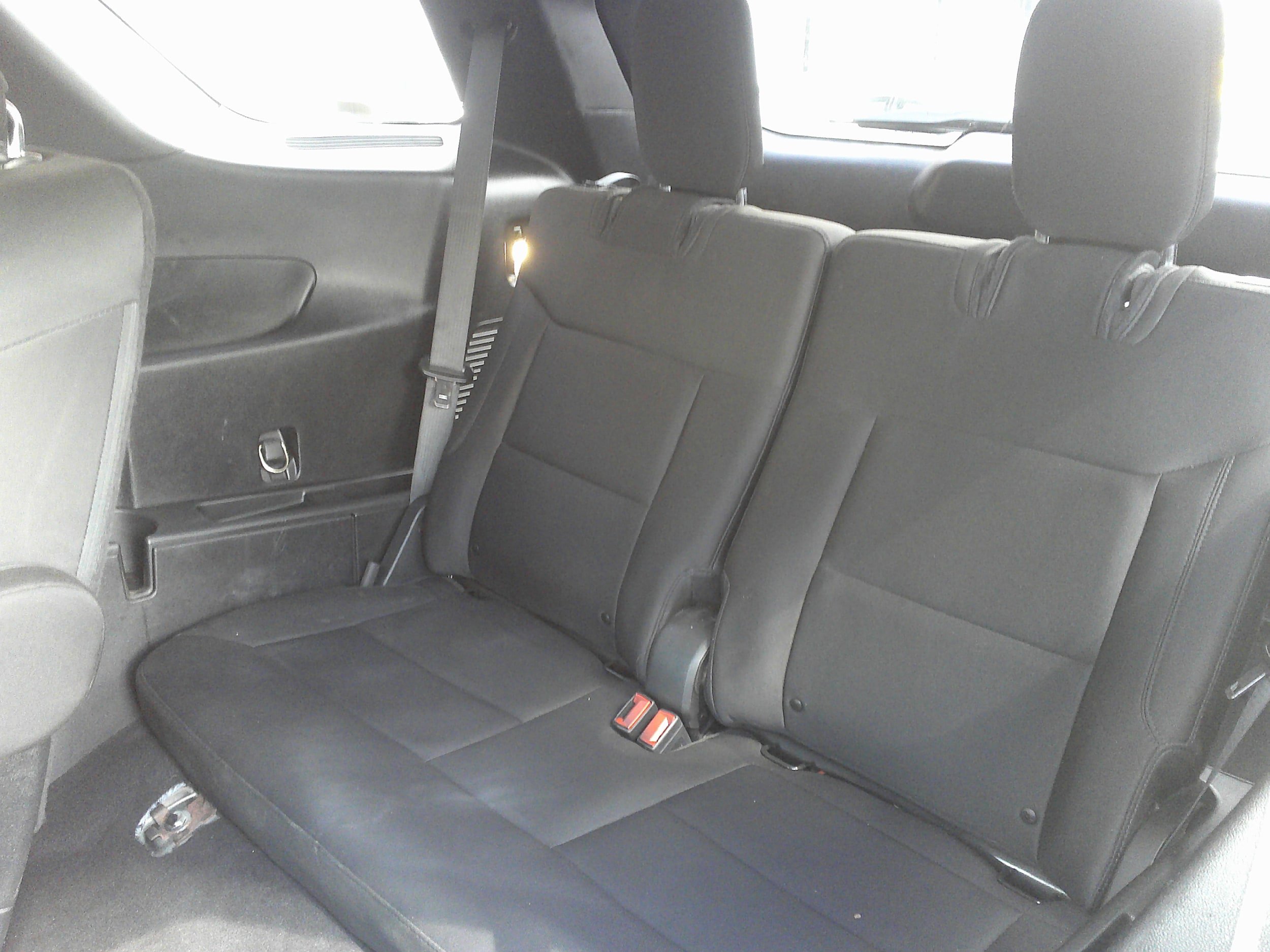 Used 2020 Ford Explorer XLT w/ Comfort Package AWD/4WD image 18
