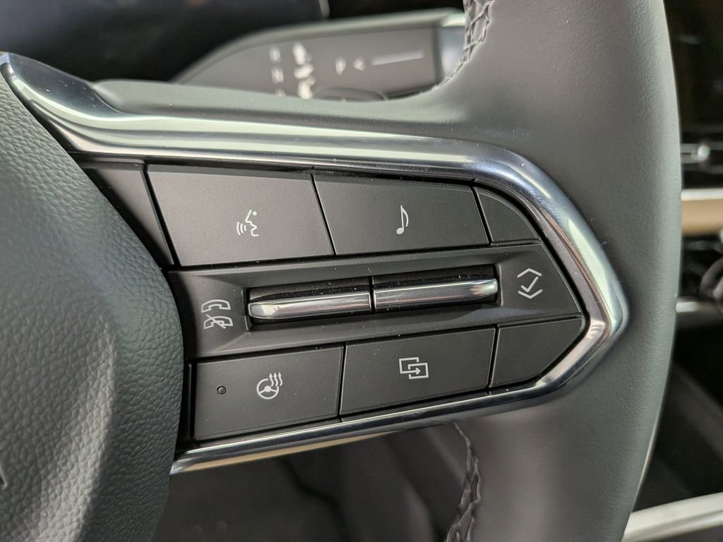 New 2026 Chevrolet Equinox ACTIV w/ Convenience Package III image 23