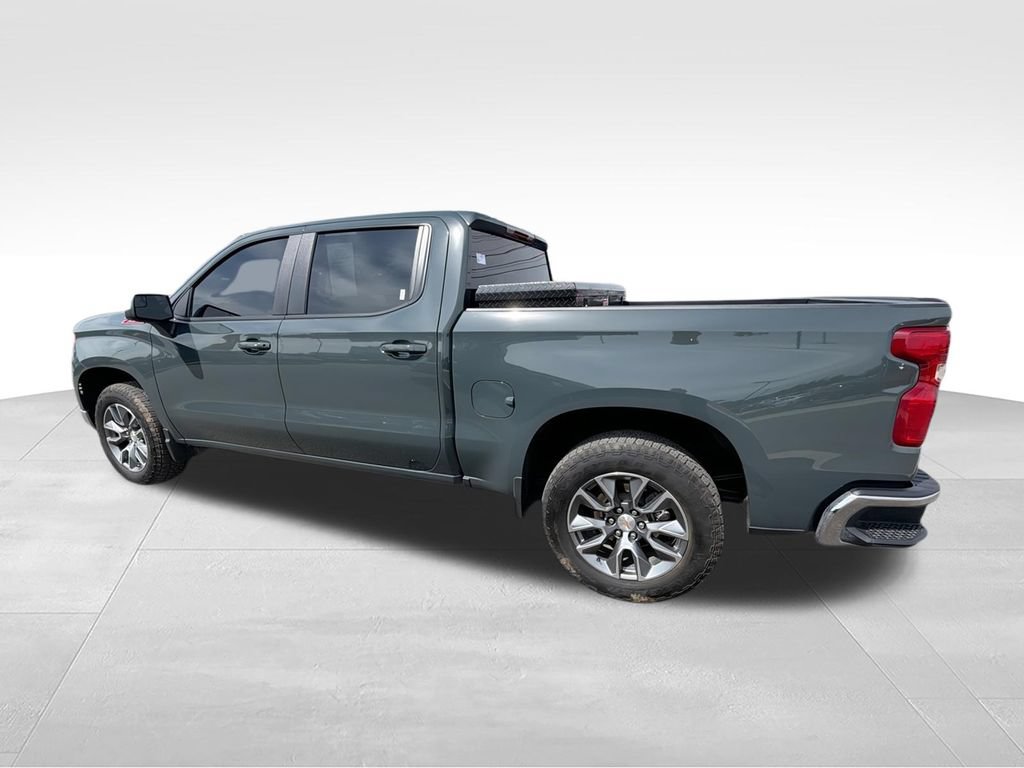 Used 2026 Chevrolet Silverado 1500 LT AWD/4WD image 6