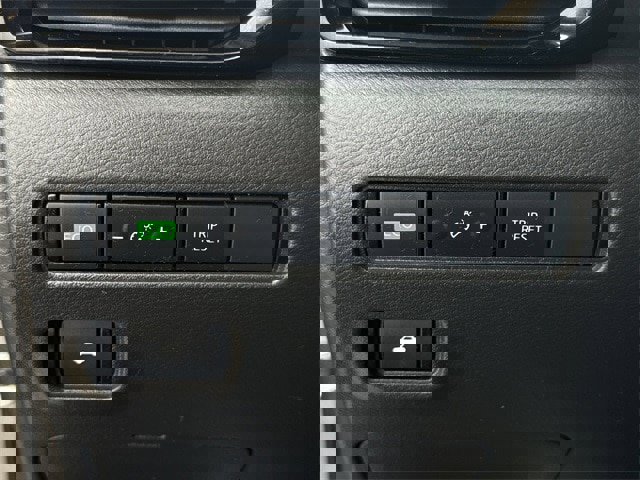 Used 2024 Nissan Sentra SV image 24