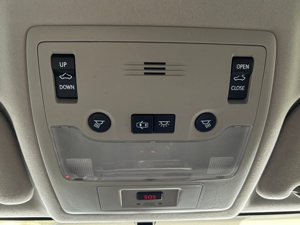 Used 2016 Lexus IS 200t w/ Accessory Package image 31