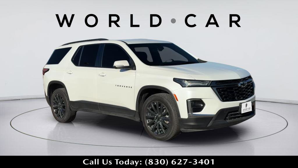 Used 2023 Chevrolet Traverse RS