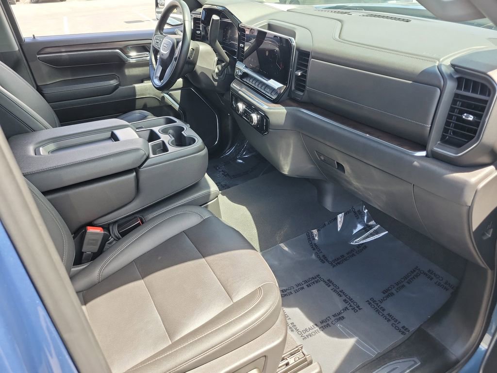 Used 2024 GMC Sierra 1500 SLT image 18