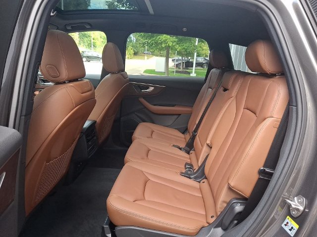 New 2026 Audi Q7 2.0T Premium AWD/4WD image 7