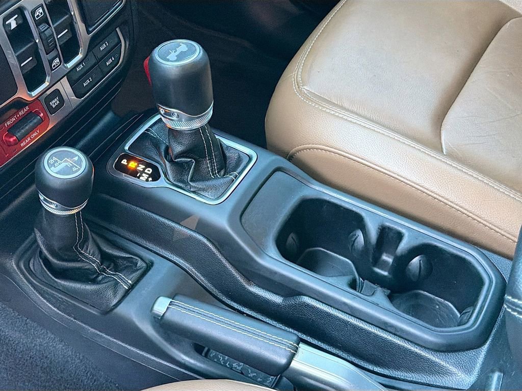 Used 2020 Jeep Wrangler Unlimited Rubicon w/ Dual Top Group image 28