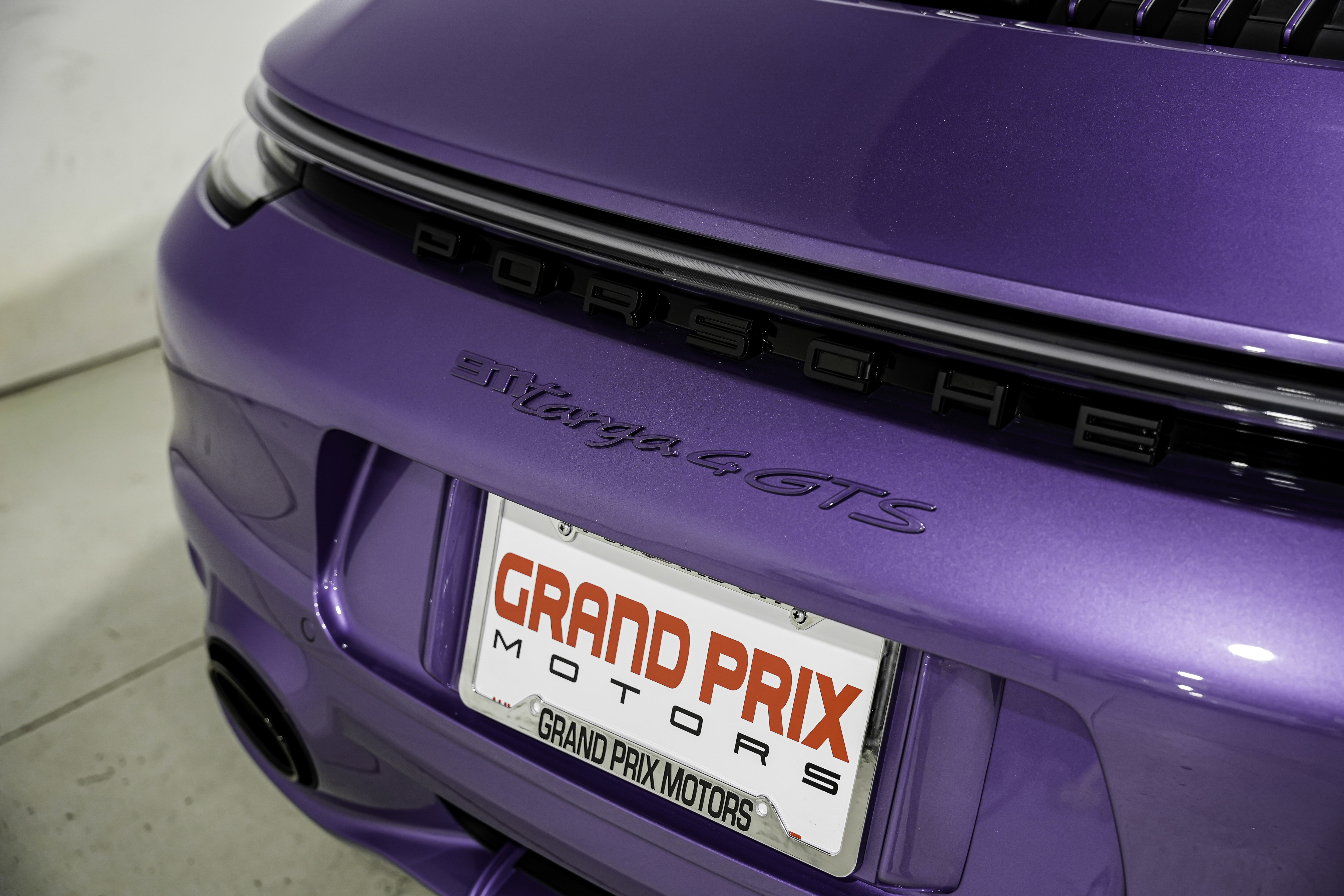 Used 2024 Porsche 911 Targa 4 GTS image 39