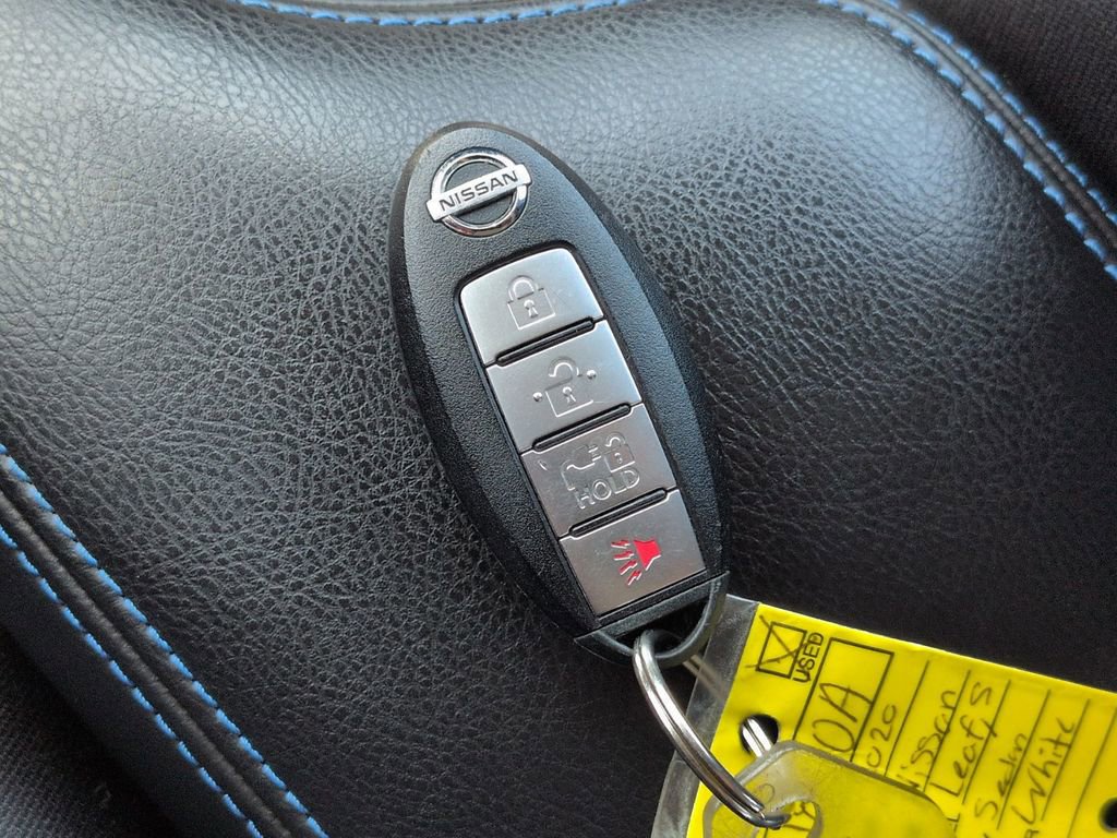 Used 2020 Nissan Leaf S image 29