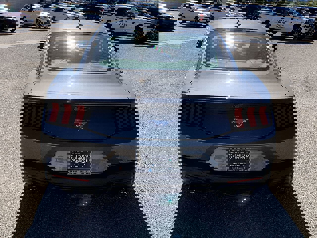 New 2025 Ford Mustang Coupe image 7