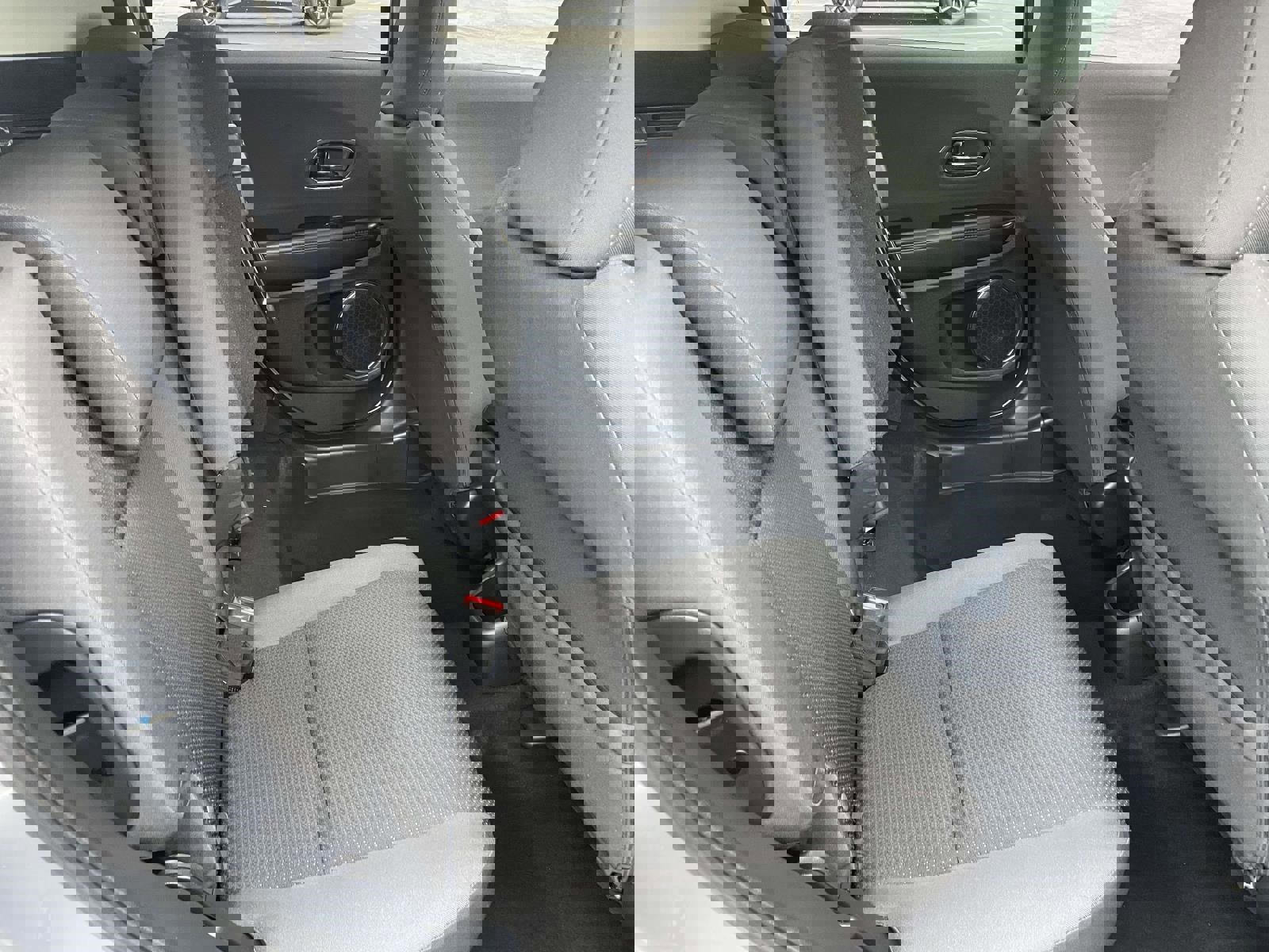 Used 2019 Honda HR-V EX image 39