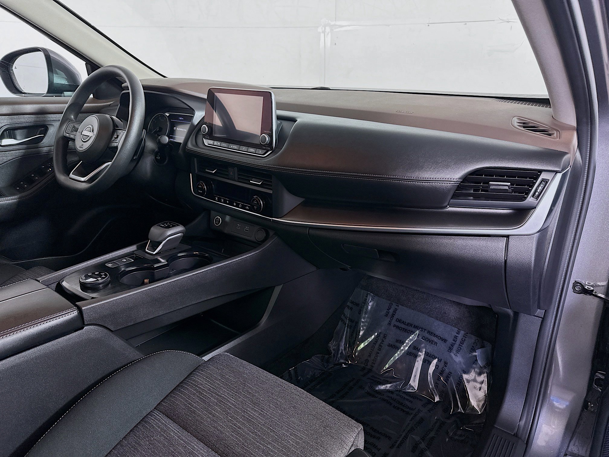 Used 2023 Nissan Rogue SV AWD/4WD image 26
