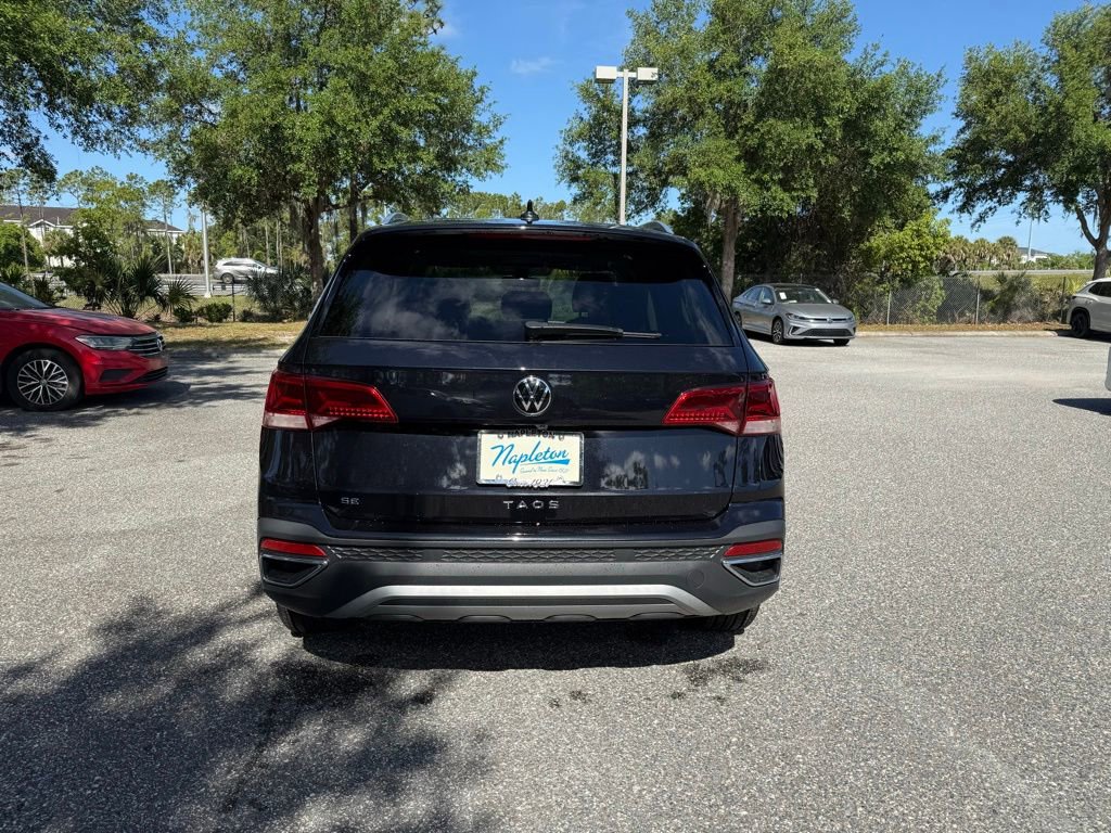 Used 2024 Volkswagen Taos SE image 13