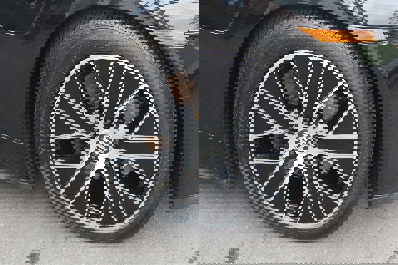 Used 2022 Porsche Taycan image 29