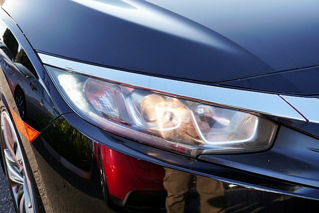 Used 2018 Honda Civic LX image 11