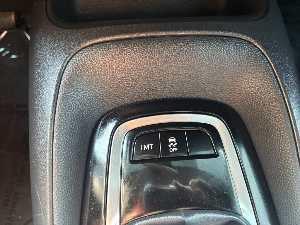 Used 2021 Toyota Corolla SE FWD image 19