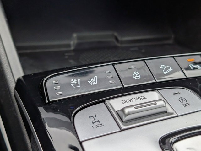 Used 2022 Hyundai Tucson Limited image 18