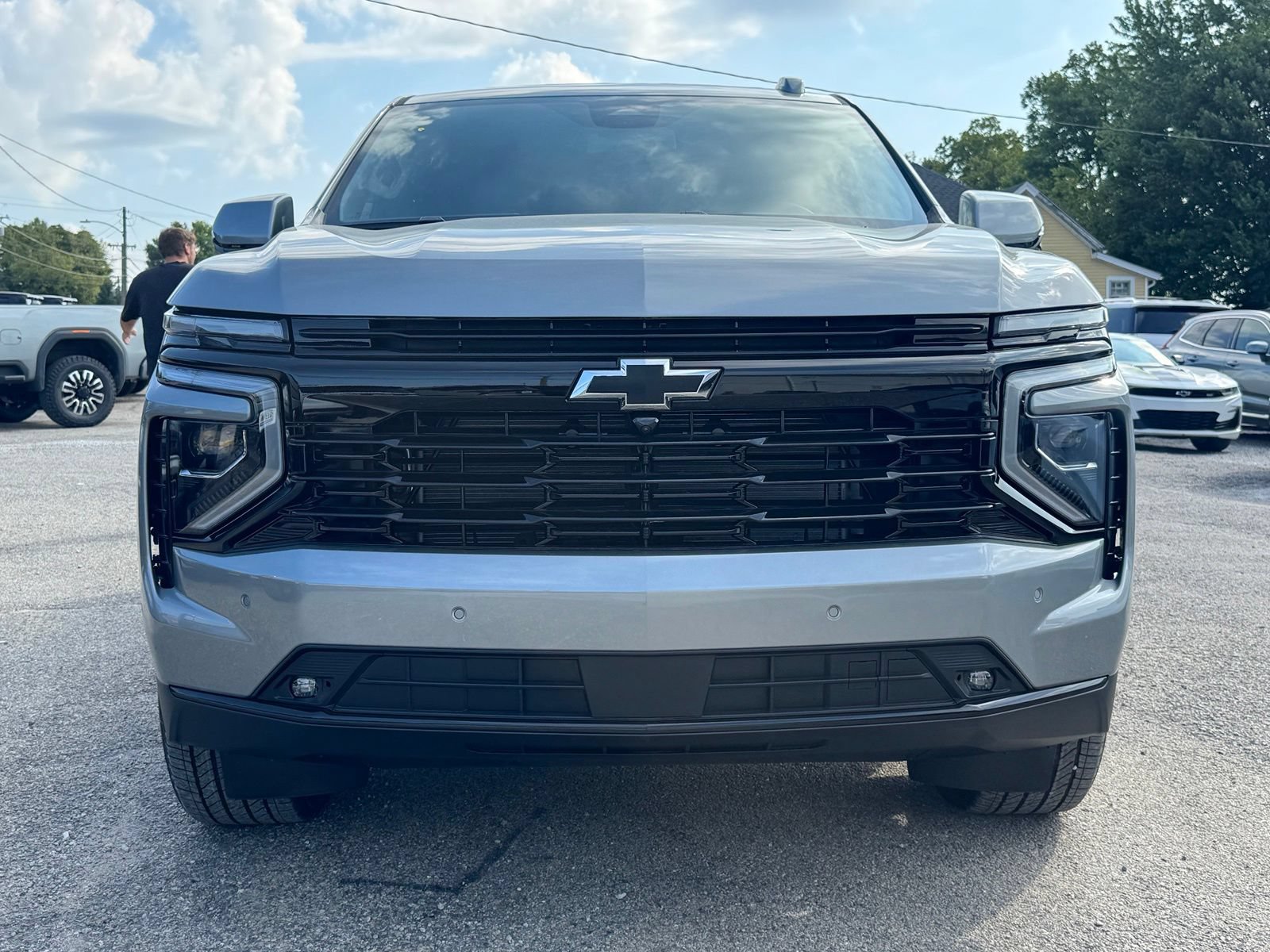 New 2026 Chevrolet Suburban RST w/ Comfort Package AWD/4WD image 9