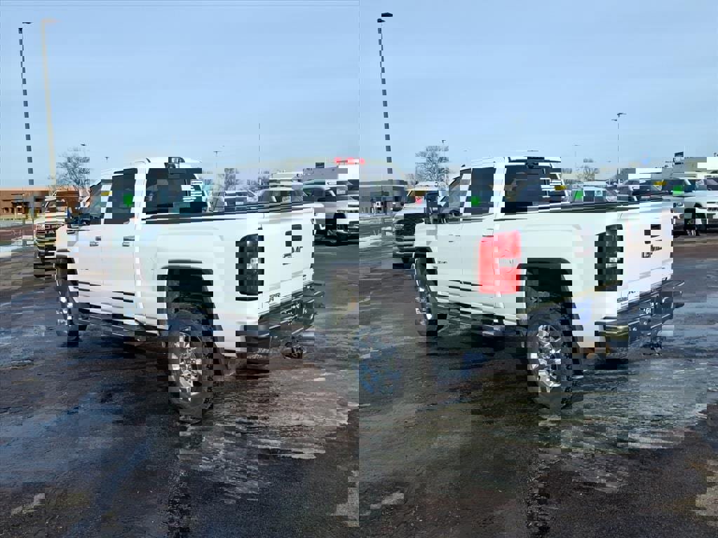 Used 2017 GMC Sierra 3500 SLT w/ Duramax Plus Package image 5