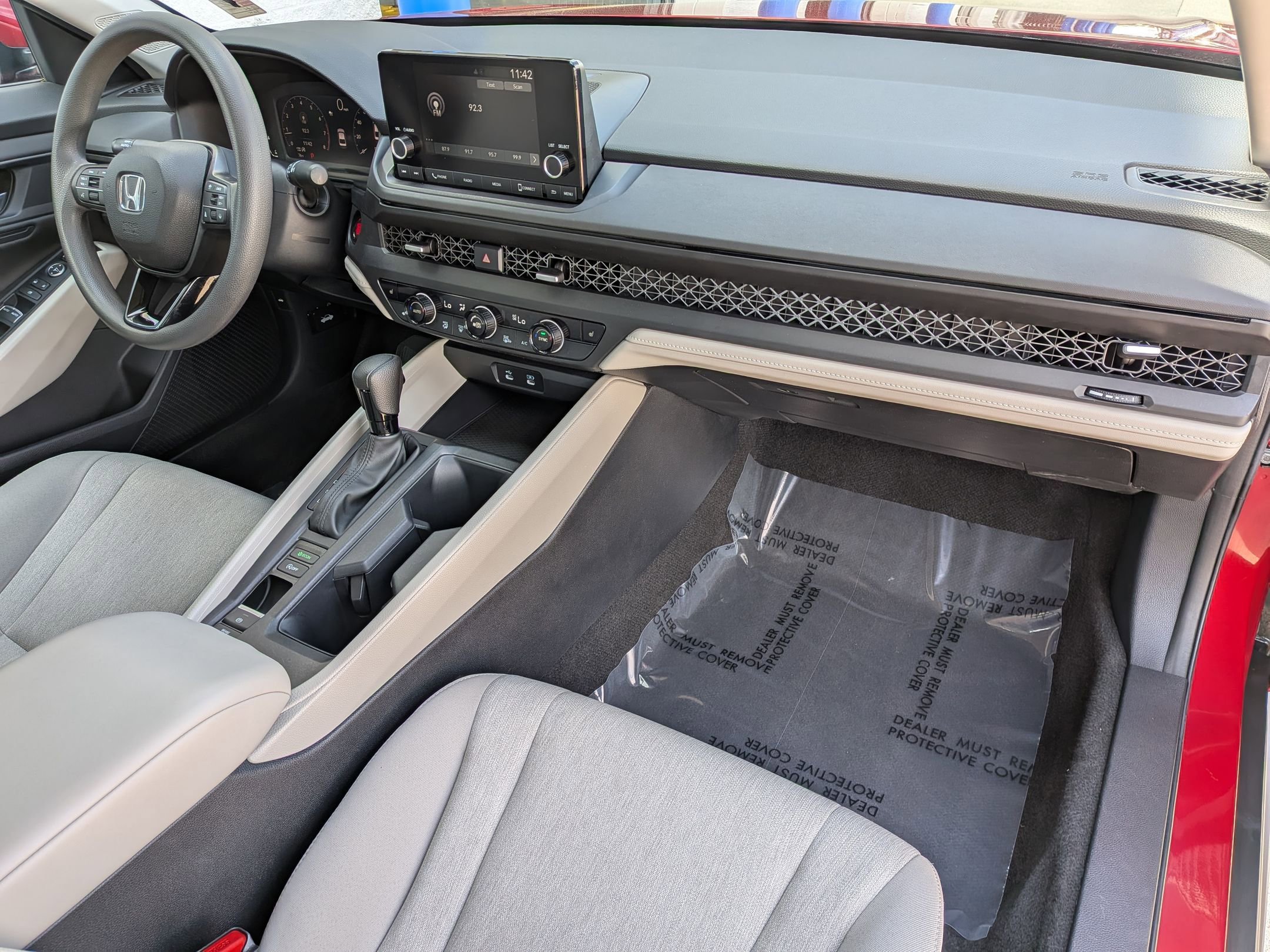 Certified 2023 Honda Accord EX image 30